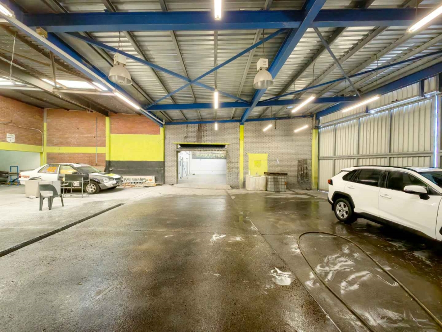 To Let commercial Property for Rent in Lansdowne Western Cape